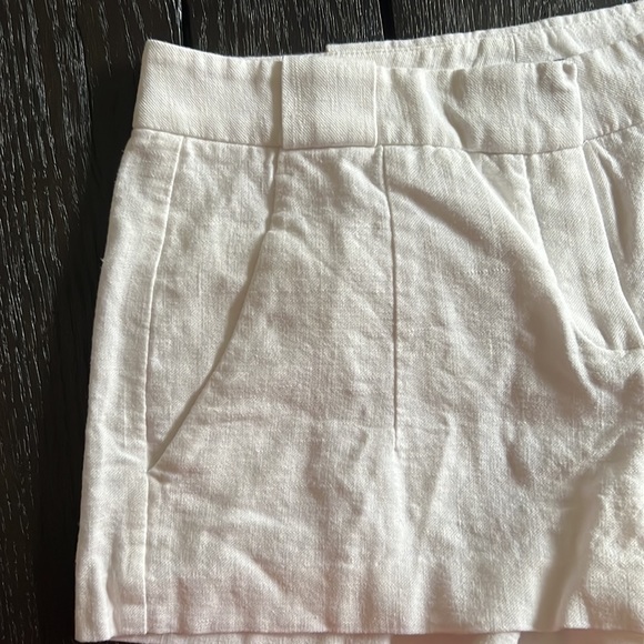 Theory classic linen blend soft white shorts sz 2 - Picture 7 of 12